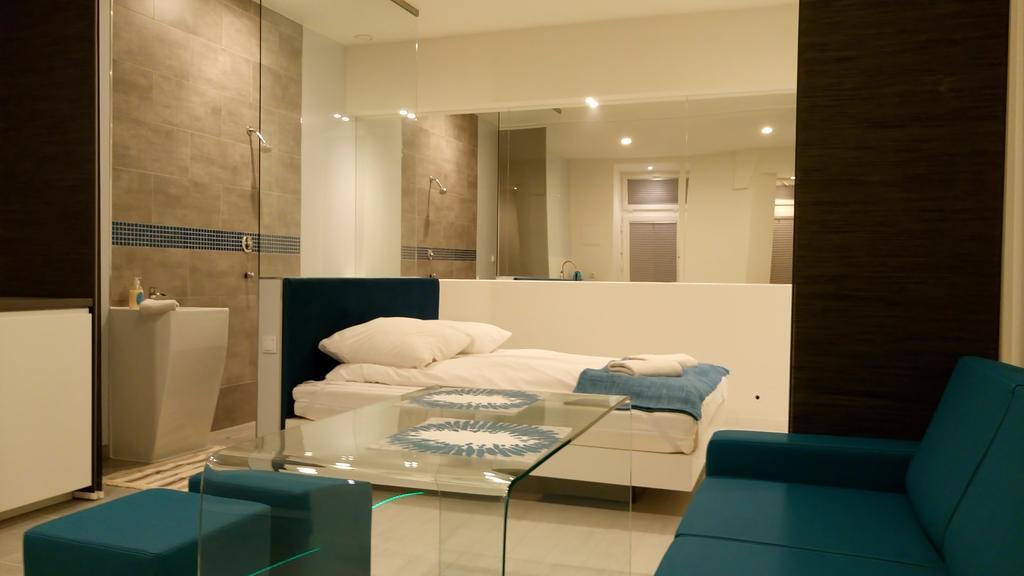 Mirror Apartments Cracovie Extérieur photo
