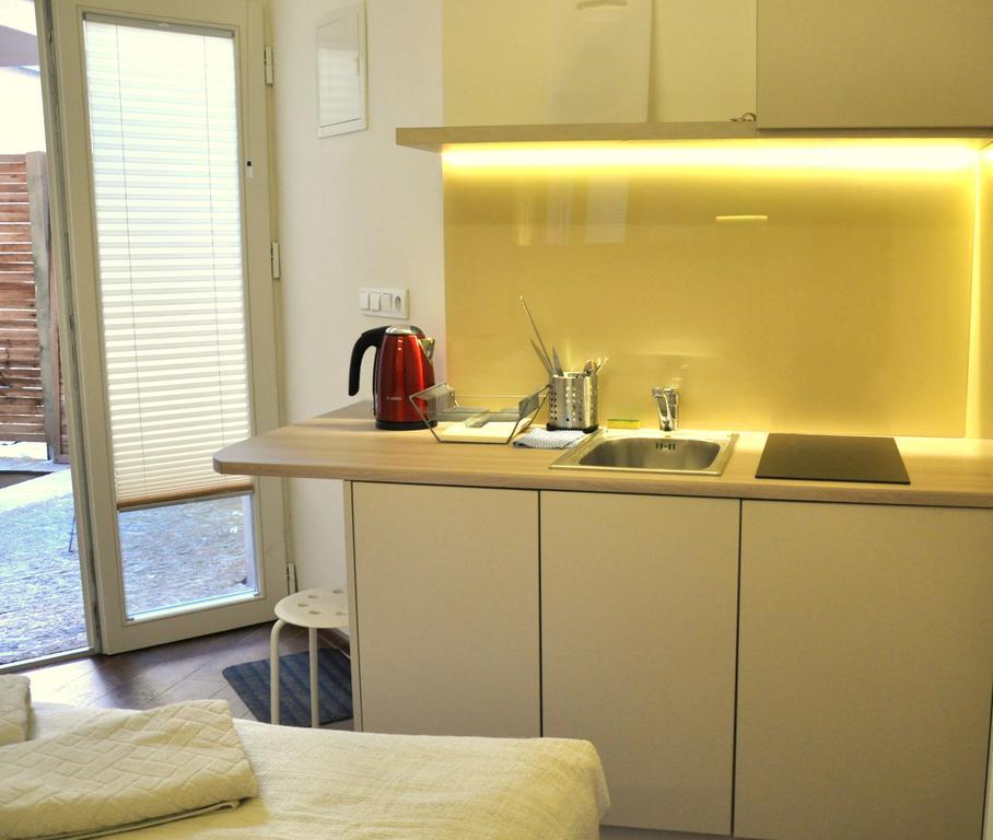 Mirror Apartments Cracovie Extérieur photo